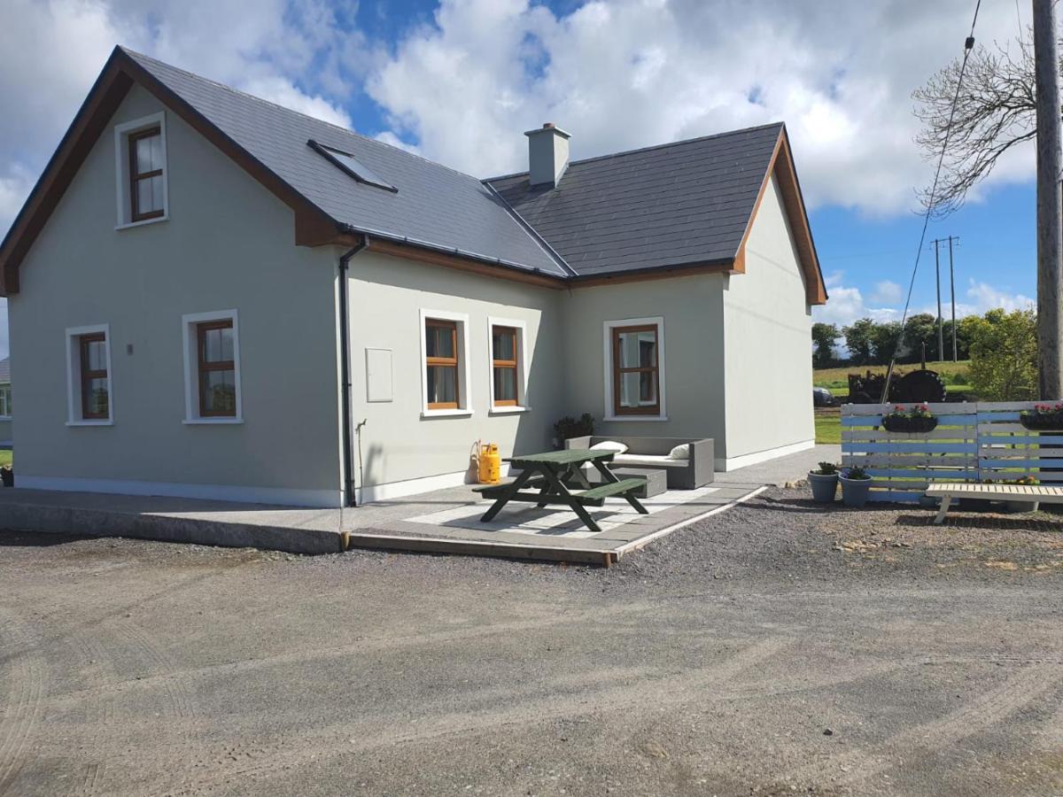 Murphys Irish Farmhouse トラリー エクステリア 写真